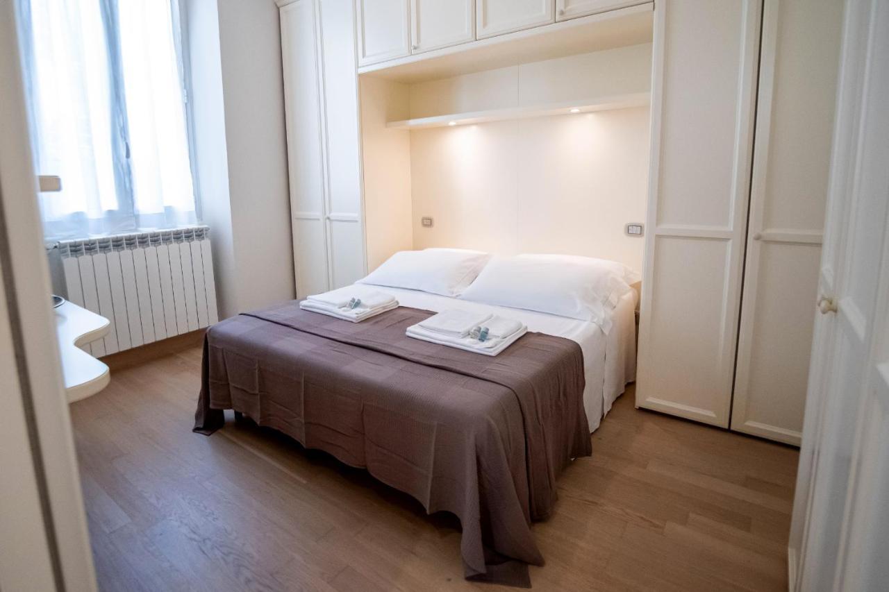 Noliday Suite Riviera Luxury Sea Flat ภายนอก รูปภาพ